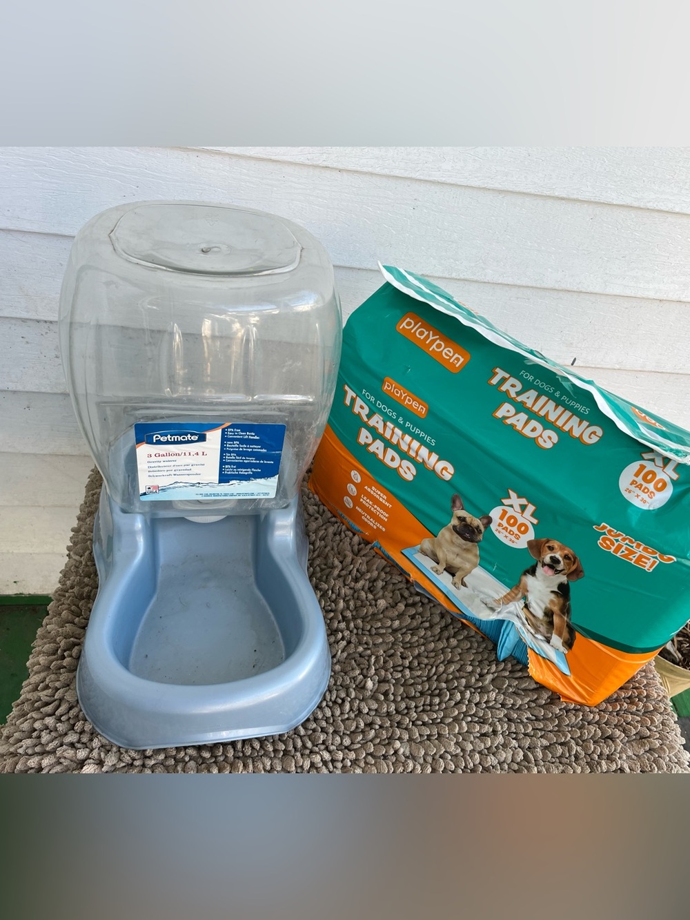 Petmate 3 Gallon Gravity Waterer - Light Blue & Playpen XL 100 count  pads.